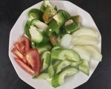 Hình bước làm 2 của món Bao tử cá basa xào rau củ