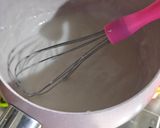 Foto langkah ke 2 dari resep Khanom Leum Kleun (Thai Dessert).