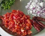 A picture of step 1 of Bhelpuri.