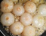 Foto del passaggio 2 della ricetta Le cipolle in agrodolce caramellate