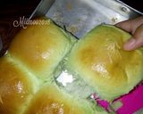 Foto langkah ke 11 dari resep Roti Manis Pandan isi Kelapa #KamisManis.