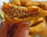 A picture of step 4 of Samosa.