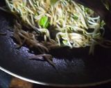 Foto langkah ke 3 dari resep Tauge Ikan Asin.