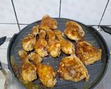 Foto langkah ke 8 dari resep Ayam Bakar Manis Pedas.
