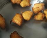 A picture of step 3 of Dahi Vada.