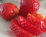 Foto del paso 1 de la receta: ⚘❀ Postre torta express - brownie con 🍓🍰