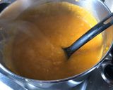 A picture of step 4 of Smoked pumpkin soup with cheddar.