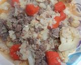 A picture of step 3 of Cauliflower, Carrots and Hamburger.