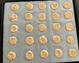 Foto del passaggio 6 della ricetta 235 • Biscotti croccanti con frutta secca e albumi