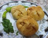 A picture of step 15 of Qeema kachori.