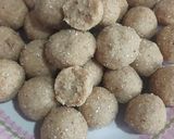ड्राई फ्रूट्स लड्डू (dry fruits ladoo recipe in Hindi) रेसिपी चरण 6 फोटो