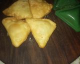 मीठी गुजिया (meethi gujiya recipe in Hindi) रेसिपी चरण 4 फोटो