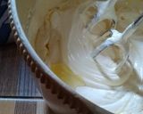 Foto langkah ke 3 dari resep Bolu tiramisu.