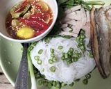 รูปขั้นตอนการทำที่ 1 ของ ขนมจีนน้ำยำหมูยอปลาช่อนย่าง