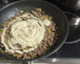Foto del paso 5 de la receta: Patatas asadas rellenas de carne picada. 🥔🐮