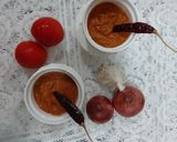 A picture of step 2 of Onion and tomato chattny.