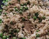 A picture of step 2 of Chura matar.