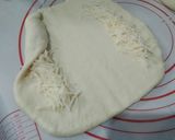 Foto langkah ke 5 dari resep 52. Roti keju telur bebek.
