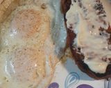 A picture of step 3 of Leftover Meatloaf low-carb Breakfast.