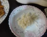 A picture of step 4 of Steam chicken with vegetable fried rice.