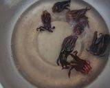 Foto langkah ke 1 dari resep Es Bunga Merah / Rosella.