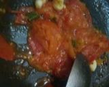 A picture of step 3 of Garlic tomato chutney.