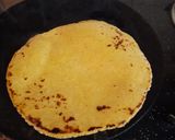 A picture of step 3 of Makki Ki Roti.