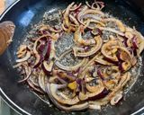 A picture of step 7 of Chinese Noodles with Porcini Mushrooms and Carrot.