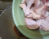 Foto langkah ke 3 dari resep Gulai ayam telur kentang instan.
