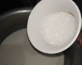 A picture of step 2 of Mango sago dessert.