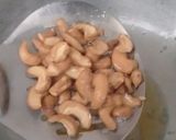 A picture of step 1 of Carrot pulav.