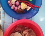 Foto langkah ke 1 dari resep Krengsengan daging sapi.