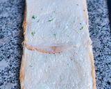 Foto del paso 2 de la receta: Rollitos de pan de molde con jamón y queso