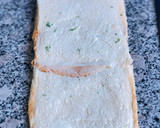 Foto del paso 2 de la receta: Rollitos de pan de molde con jamón y queso