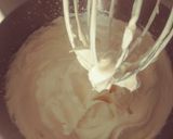 Une image de l'étape 1 de Rainbow cake aux oeufs de paques.
