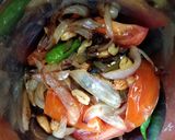 A picture of step 5 of Methi malai matar.