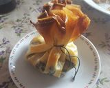 A picture of step 8 of Blood Sausage and Apple Phyllo Pouches.
