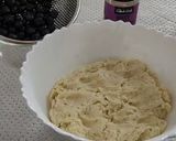 A picture of step 5 of Blueberry and White Chocolate Scones.