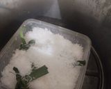 Foto langkah ke 2 dari resep Kue Putu dengan Cetakan.