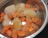 Foto del paso 1 de la receta Sopa de merluza a mi estilo