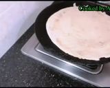 A picture of step 4 of Olive Oil Main Bana Crispy Aloo Chicken Ka Paratha 🫓 Recipe 👌😋.