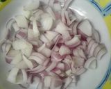 عکس مرحله 1 از دستور خورشت بامیه