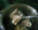 Foto langkah ke 2 dari resep Semur Ayam Kecap (159).