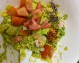 Hình bước làm 2 của món Guacamole - Salad Mexico 🥑🥑