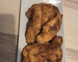 Foto del paso 3 de la receta: Pechugas súper empanadas😊