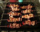 Foto del paso 6 de la receta: Brochetas de pollo y cerdo con ensalada fresca