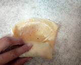 A picture of step 4 of Spring roll.