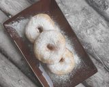 Foto langkah ke 5 dari resep Donat empuk tanpa kentang.
