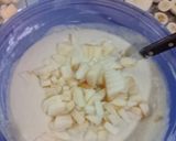 Foto del paso 2 de la receta: Bizcochuelo con manzana, bananas y jugó de naranja😋