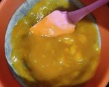 A picture of step 6 of Mango Glaze Cake.